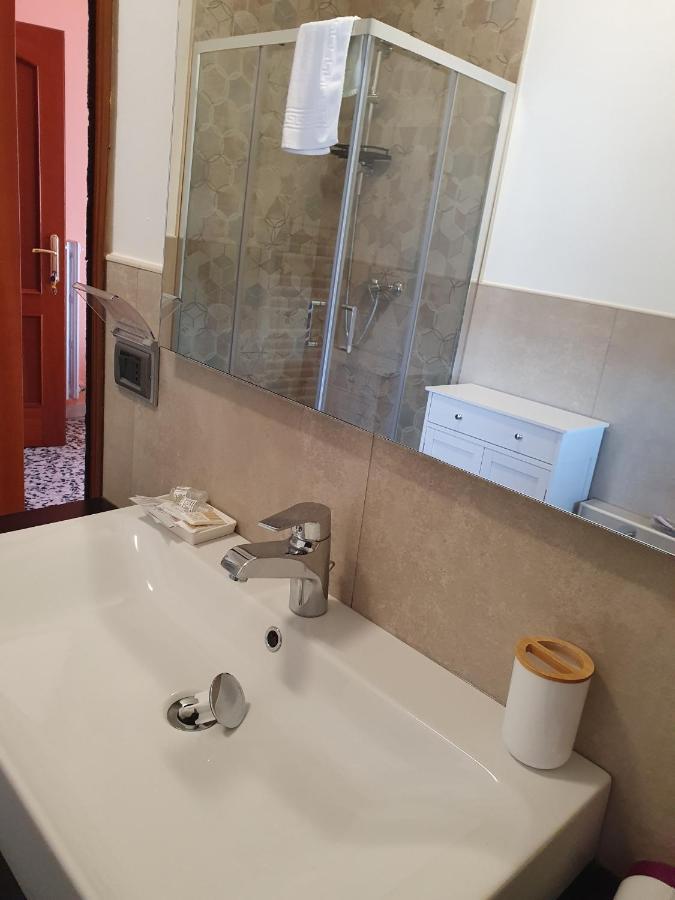 Andrea Affittacamere E B&B Solignano Nuovo Eksteriør billede