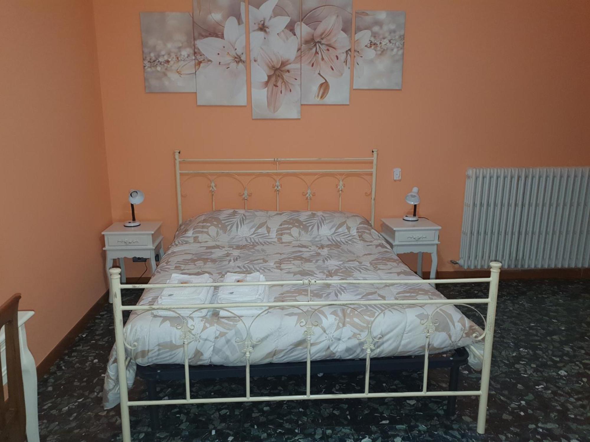 Andrea Affittacamere E B&B Solignano Nuovo Eksteriør billede